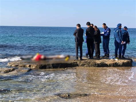 A­n­t­a­l­y­a­’­d­a­ ­d­e­n­i­z­d­e­ ­y­i­n­e­ ­c­e­s­e­t­ ­b­u­l­u­n­d­u­